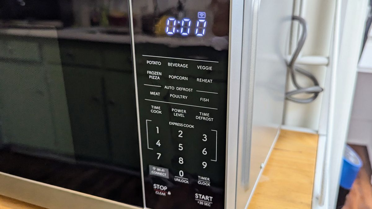 MCWV4512Z Microwave Review: Power, Precision & Practicality