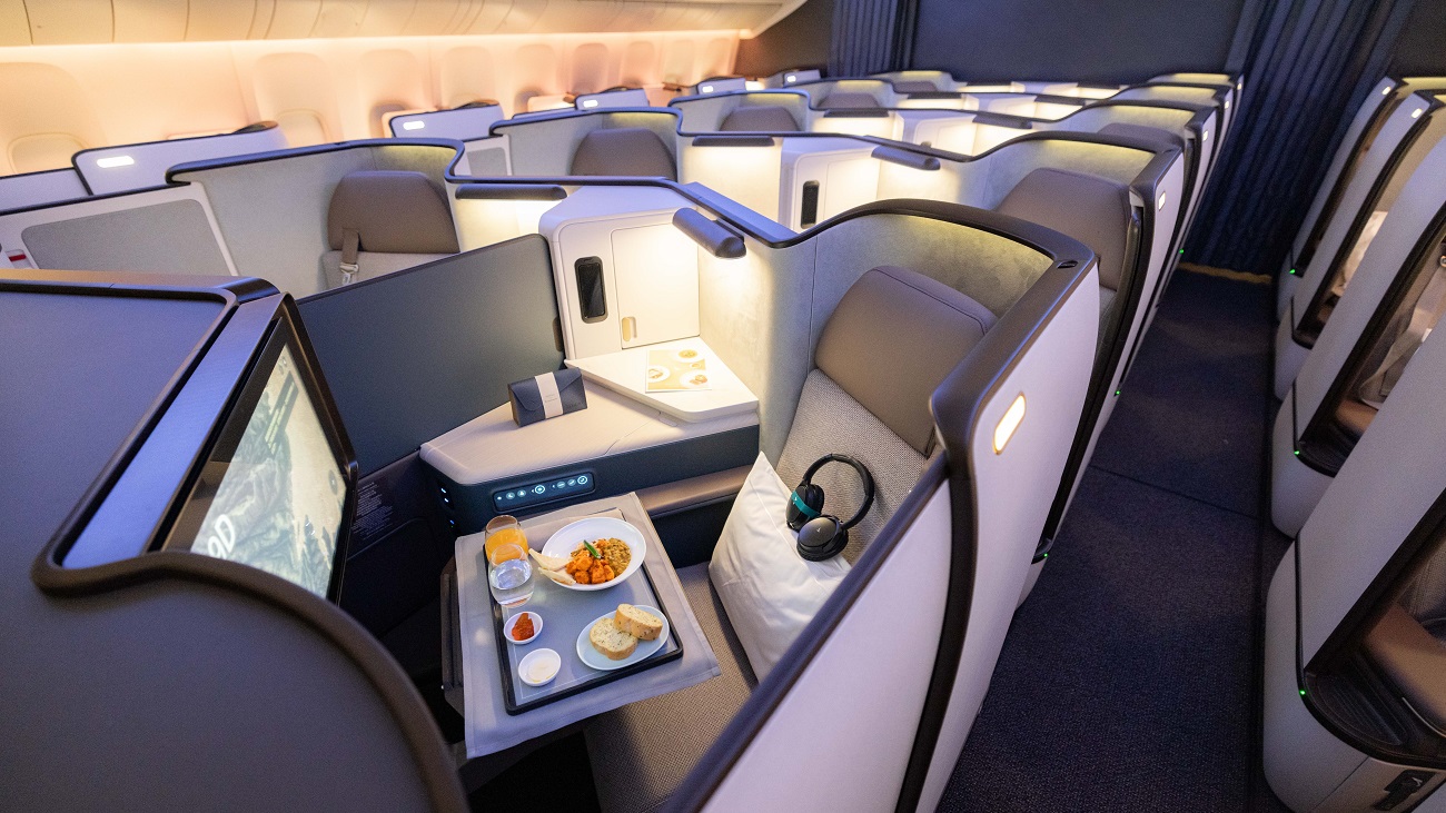 Luxury in the Skies: Top First & Business Class Airlines