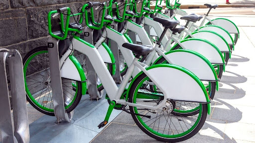 How Personal Transport Options Are Evolving in Modern Cities